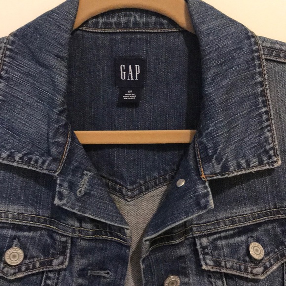 Gap Jean Jacket - Picture 4 of 8